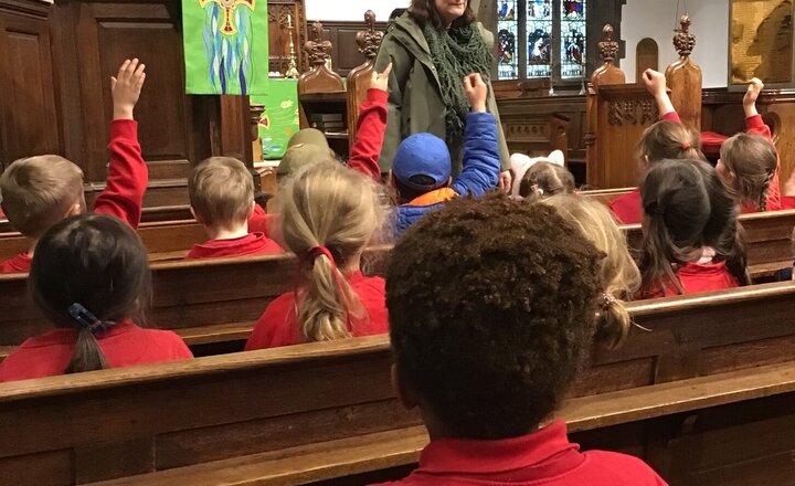 Image of Year 1 visit to St Margaret's Church